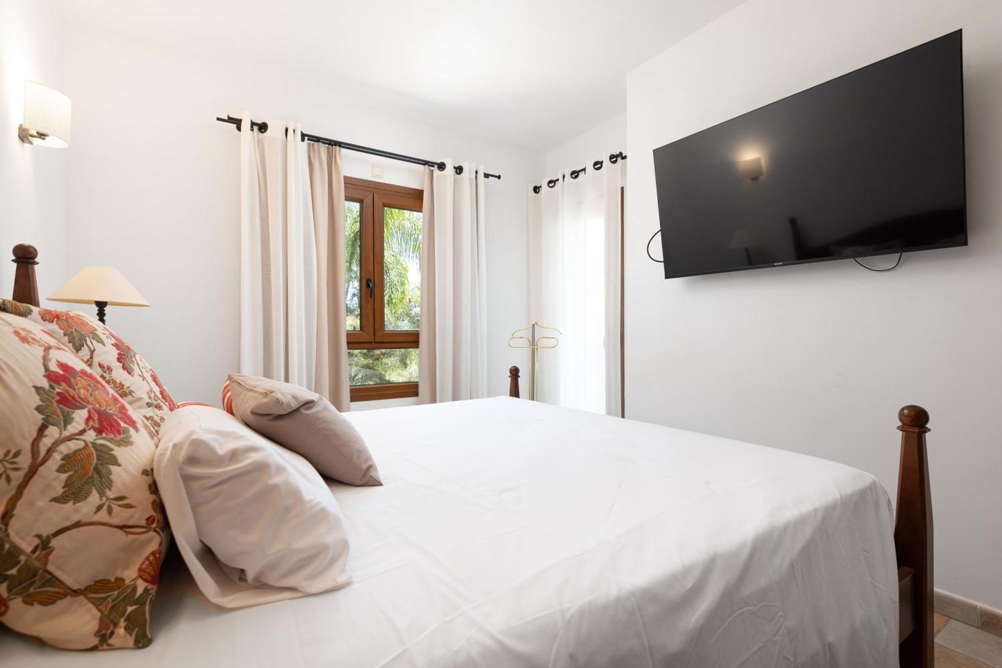 Villa Es Foners En Con Piscina Y Jacuzzis En Felanitx