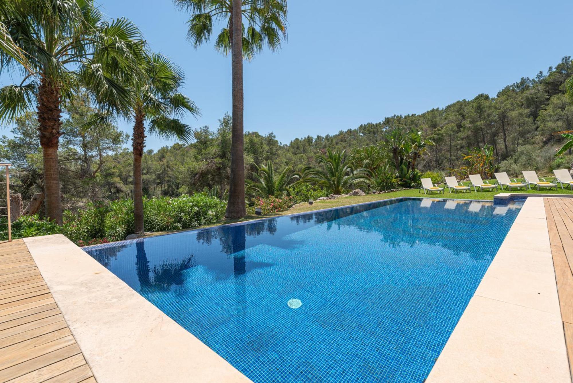 Villa Es Foners En Con Piscina Y Jacuzzis En Felanitx