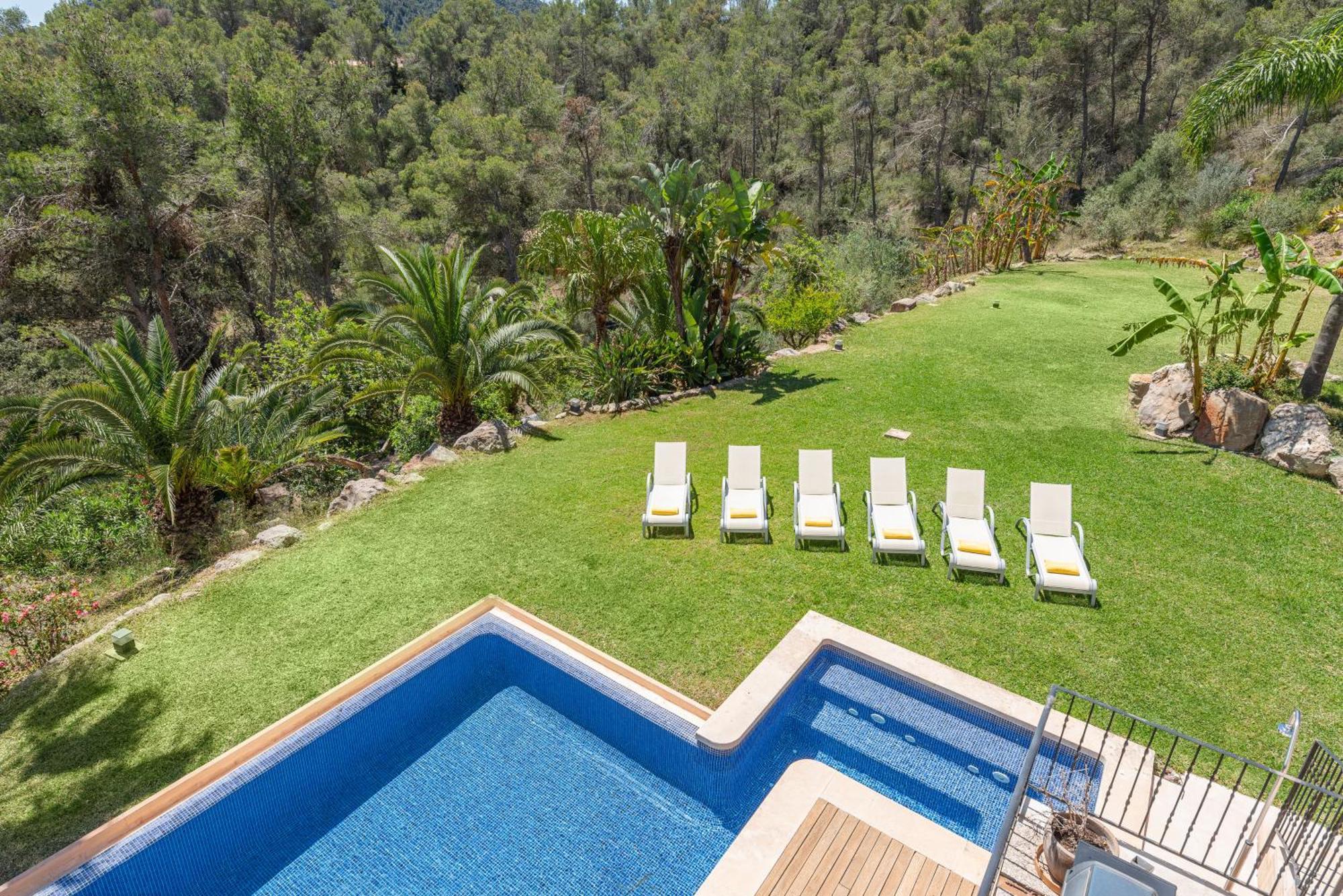 Es Foners En Con Piscina Y Jacuzzis En Villa Felanitx